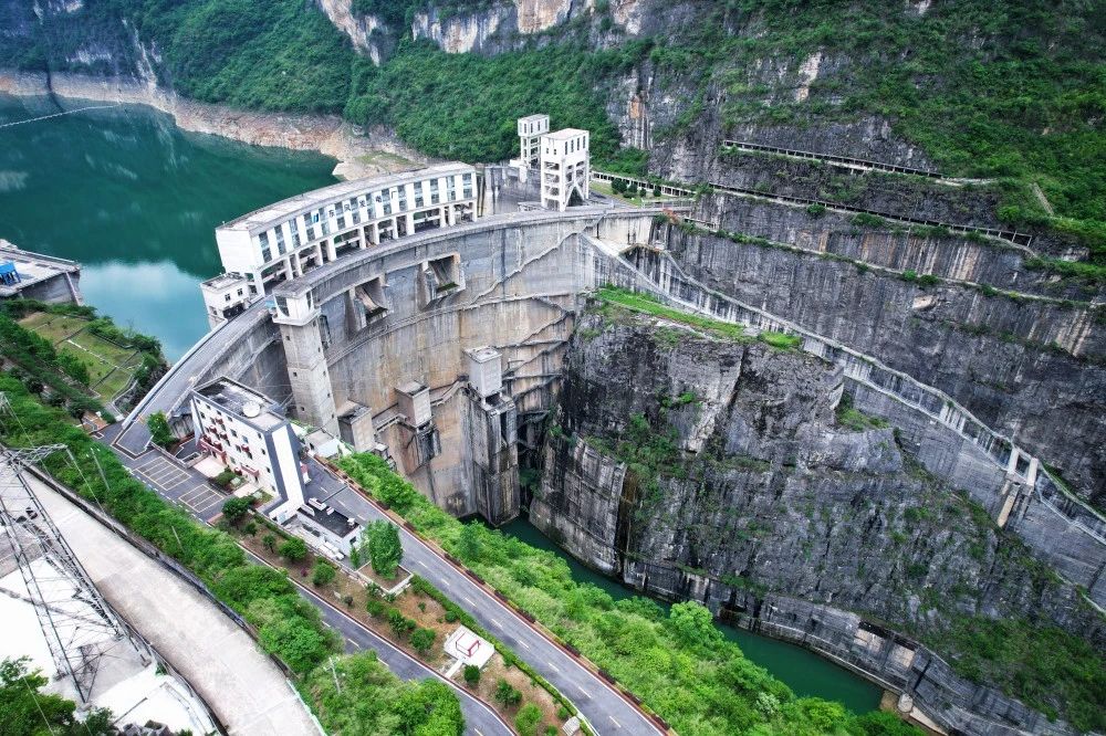 伟德体育 - 综合体育赛事平台|奥体中心相助同伴