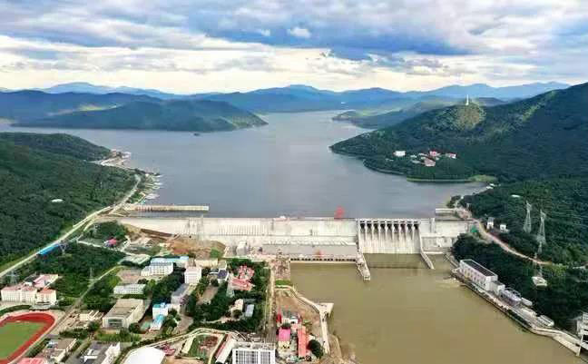 伟德体育 - 综合体育赛事平台|奥体中心相助同伴