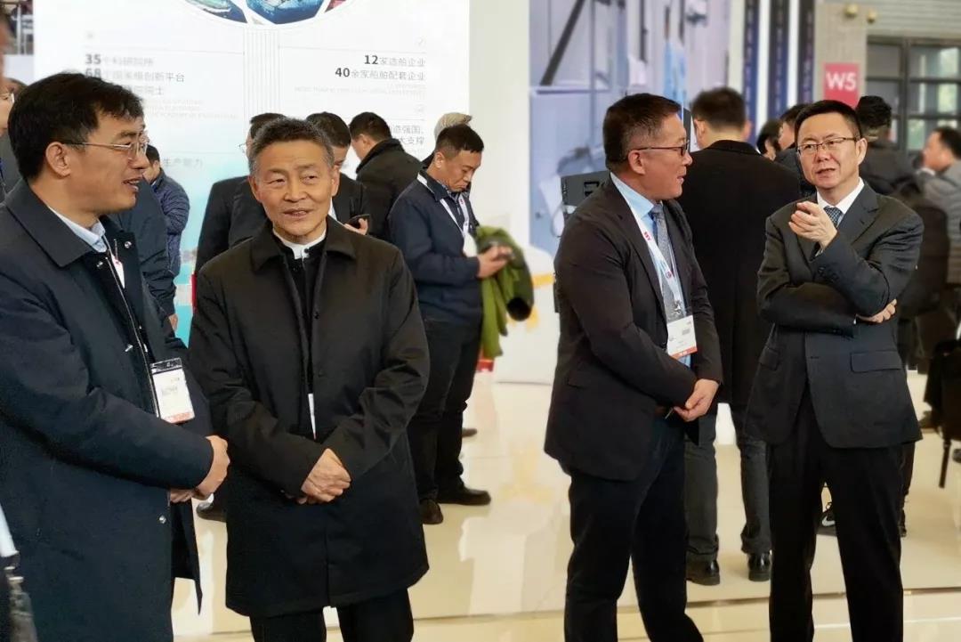 伟德体育 - 综合体育赛事平台|奥体中心相助同伴