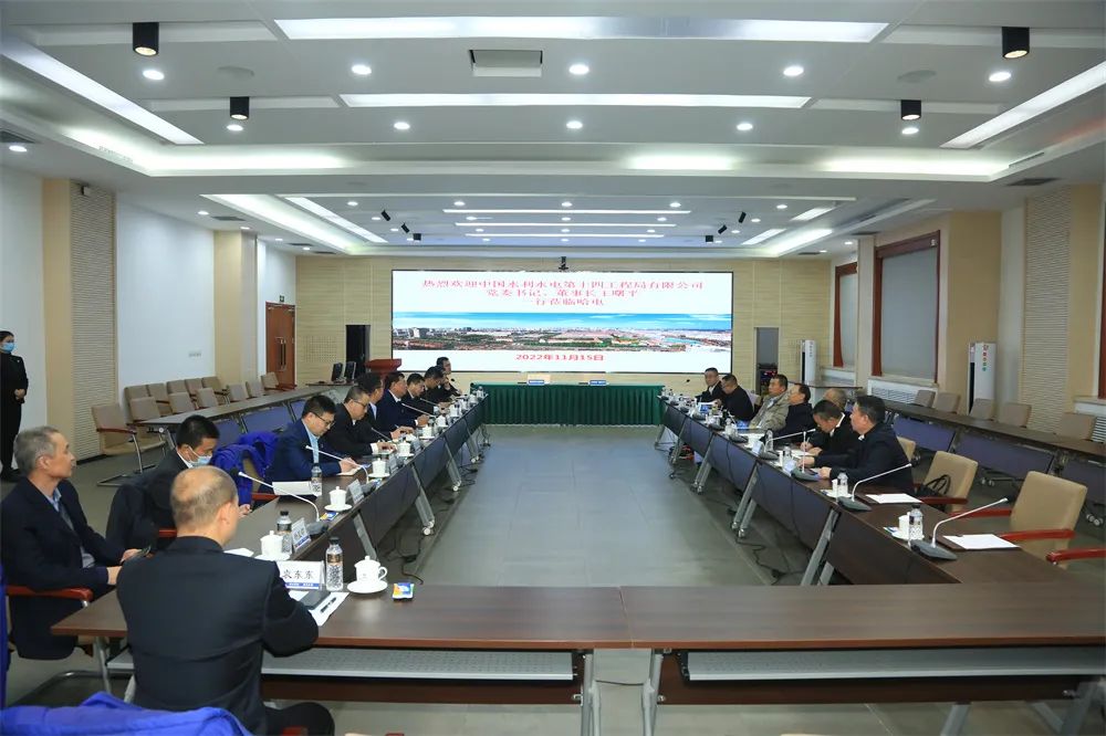 伟德体育 - 综合体育赛事平台|奥体中心相助同伴