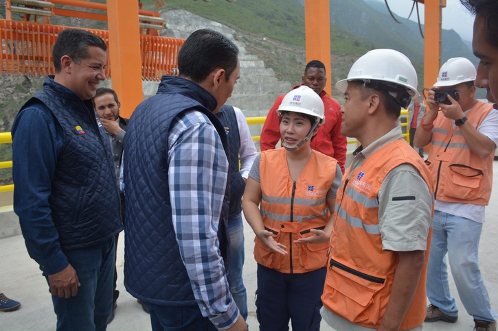 伟德体育 - 综合体育赛事平台|奥体中心相助同伴