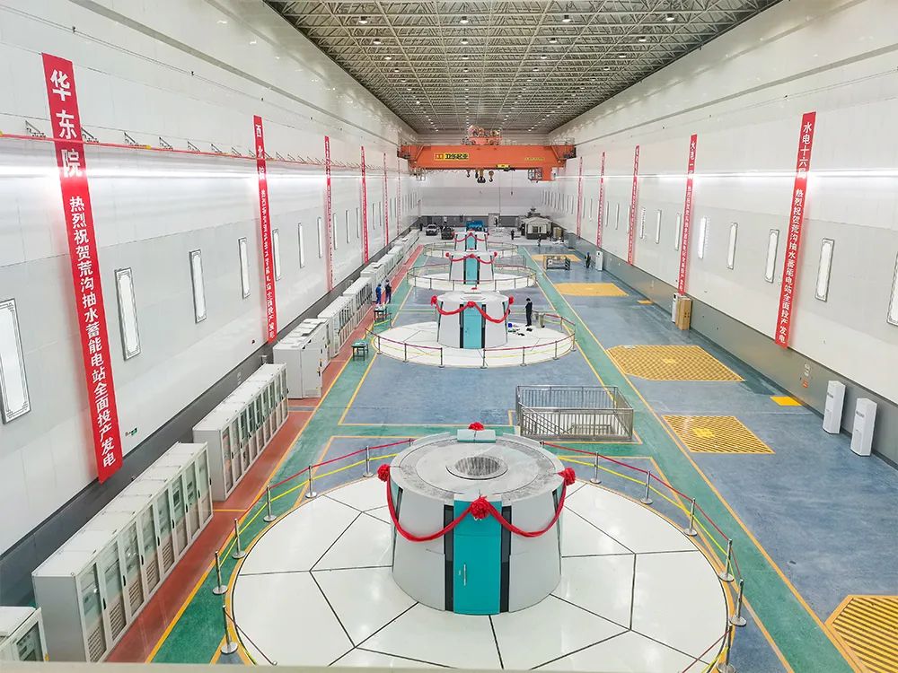 伟德体育 - 综合体育赛事平台|奥体中心相助同伴