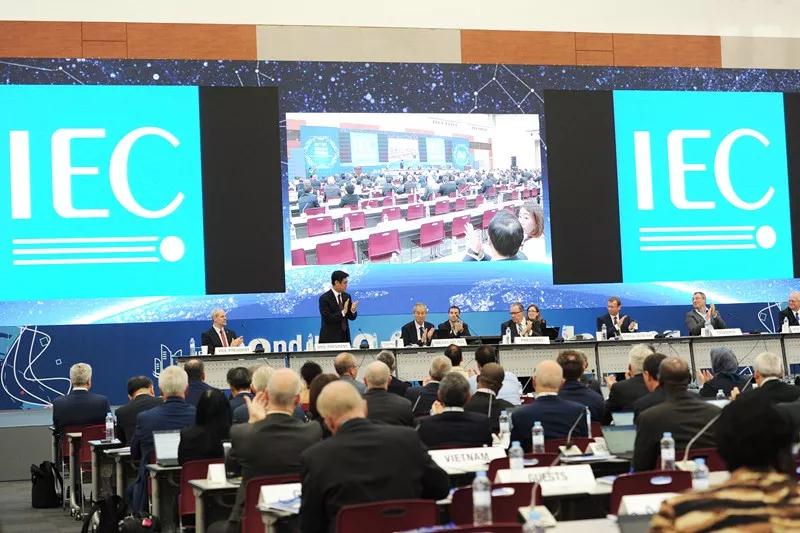 伟德体育 - 综合体育赛事平台|奥体中心相助同伴