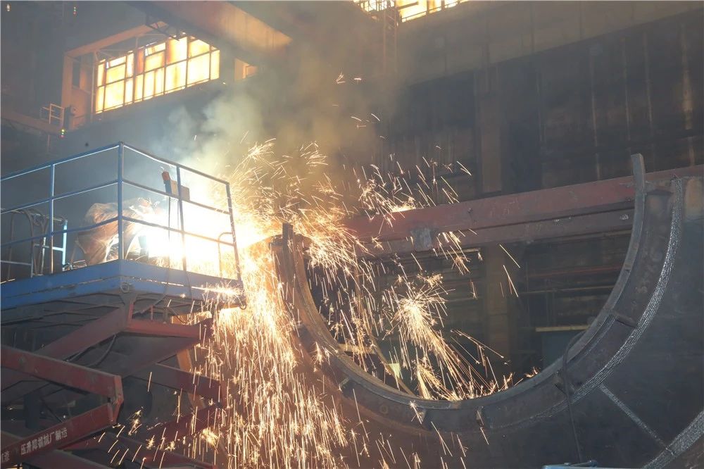 伟德体育 - 综合体育赛事平台|奥体中心相助同伴