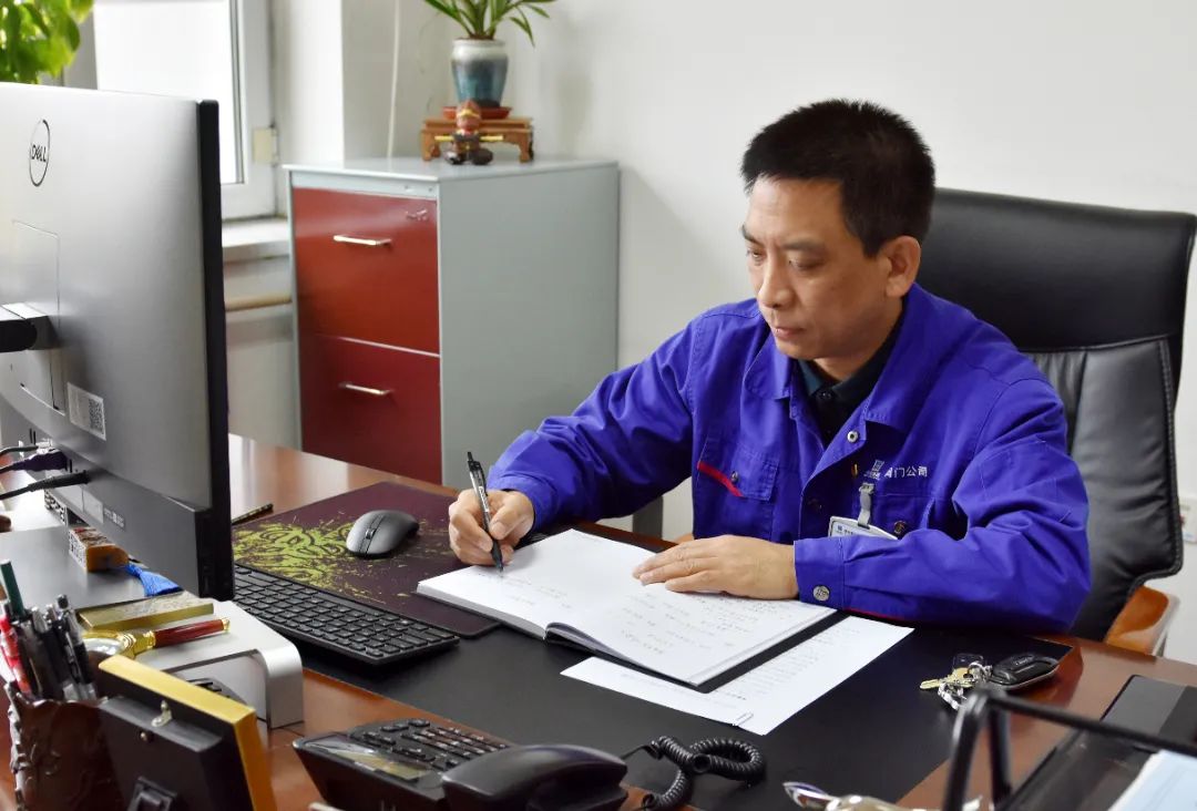 伟德体育 - 综合体育赛事平台|奥体中心相助同伴