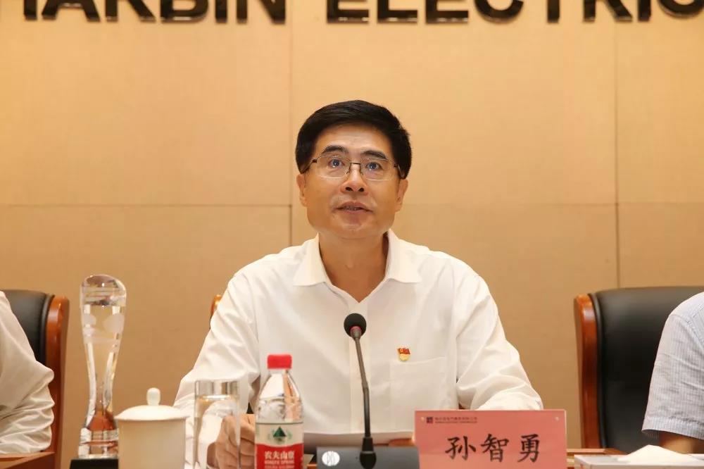 伟德体育 - 综合体育赛事平台|奥体中心相助同伴