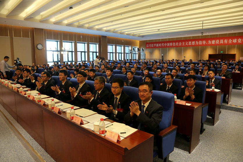 伟德体育 - 综合体育赛事平台|奥体中心相助同伴